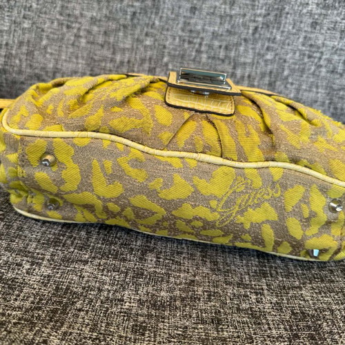 Guess Y2K vintage bag used, yellow handheld