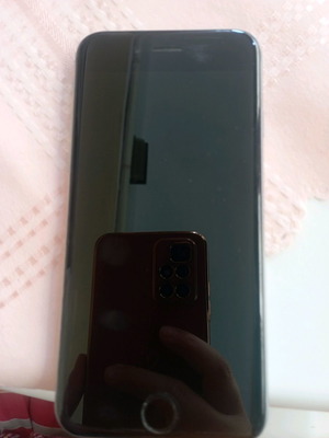 Apple iPhone 6s smartphone, 32GB, 12MP camera