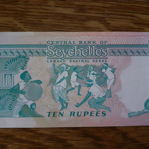 Seychelles 10 Rupees Banknote 1989 new