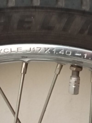 Union Cycle 17'' wheels set with Michelin tires for moped