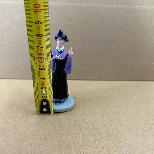 Applause Disney The Hunchback of Notre Dame Frollo figure like new