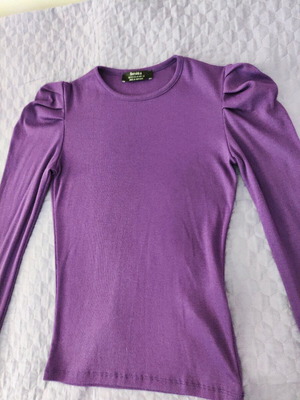 Bershka purple blouse like new, size XS
