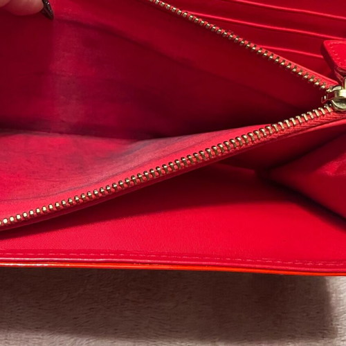 Lady Dior red patent leather wallet like new