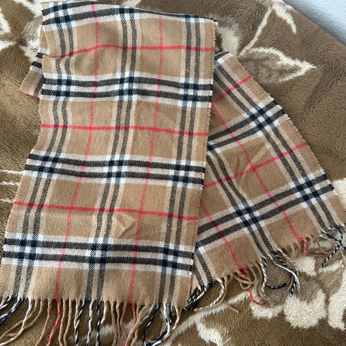 Scarf in good condition