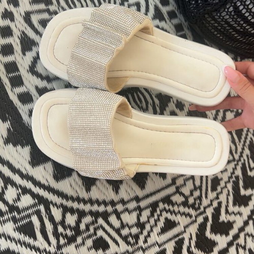 Bershka slippers with rhinestones, like new, size 37, white