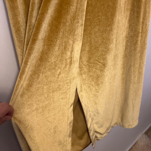Evening velvet dress gold like new, one shoulder