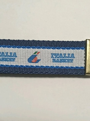 Italia Basket Keychain like new