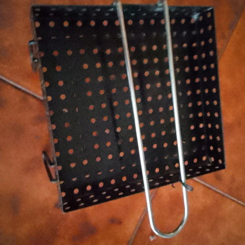 Metal chestnut roaster with legs and handle new