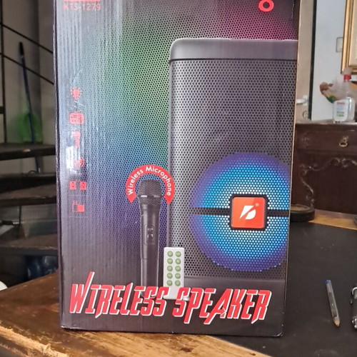 KBroad KTS-1279 wireless speaker with microphone used in good condition