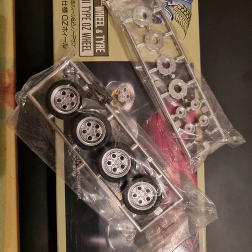 Ρόδες Fujimi 1:24 καινούργιες