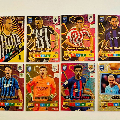 Adrenalyn XL 2023 collection used, 245 cards and album with 326 stickers