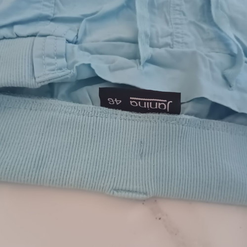Janina Women Blue 3/4 Pants Size 46 Like New