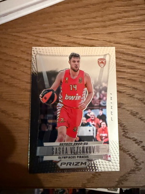 Sasha Vezenkov Retro Prizm Olympiacos Card 2023-24 new