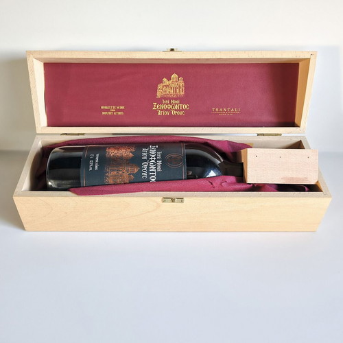 Red wine Iera Moni Xenofontos 1.5 liters new in wooden box