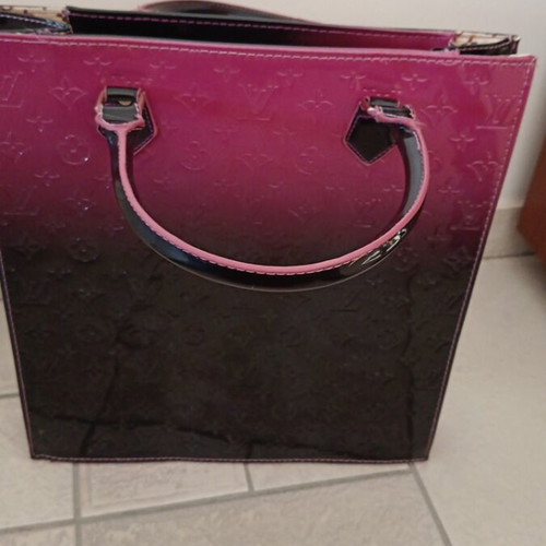 Bag multicolored like new with broken inner pocket zipper
