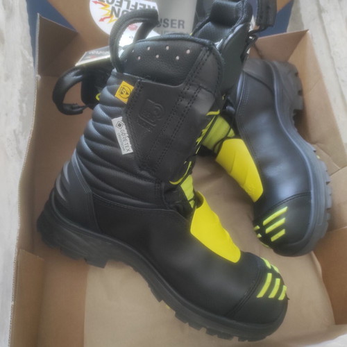 HAIX Fire Eagle 2.0 firefighting boots, size 40, new in box