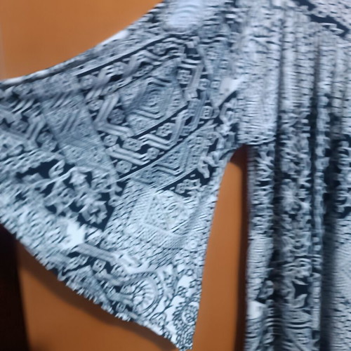 Boho blouse off-shoulder with slant sleeve, like new, size L