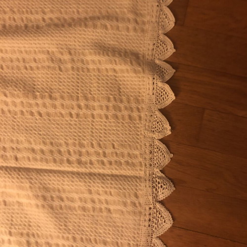 Handwoven Hrami Table Linen with Handmade Lace, Used, 160x180 cm