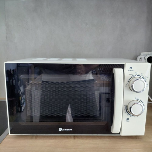 Rohnson R-1719 microwave oven 17L 700W