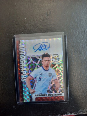 Κάρτα Panini Mosaic Fifa World Cup 2021-22 Antonee Robinson με αυτόγραφο