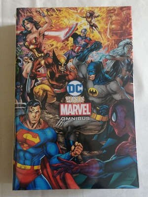 DC Versus Marvel Omnibus comic book like new, English