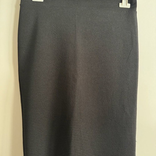 Iso skirt used, size M, black with leather strip