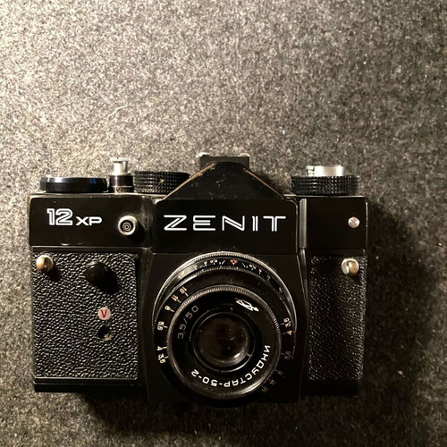 Zenit 12XP analog camera used, functional with lens