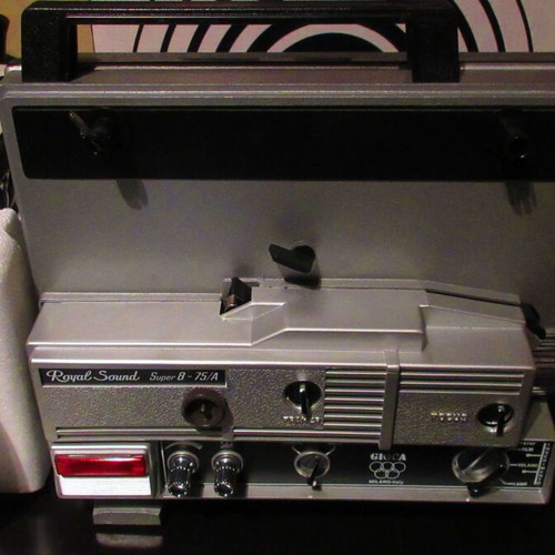 Royal Sound Super 8 Projector new in box from 70s