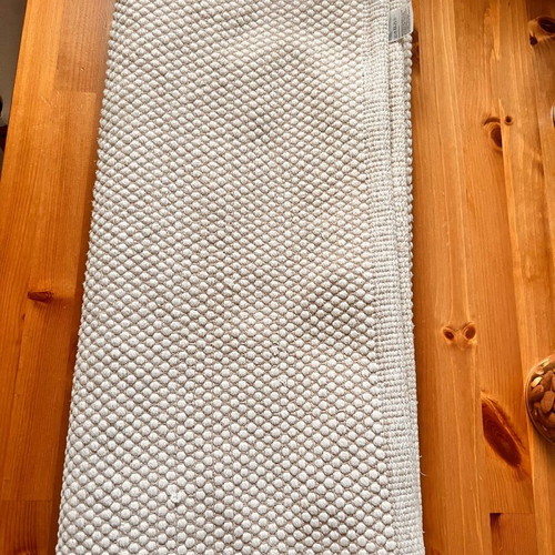 H&M Home carpet like new 70 x 140 cm