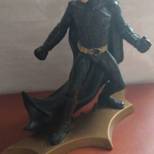 Batman collectible figure like new, Batman Begins