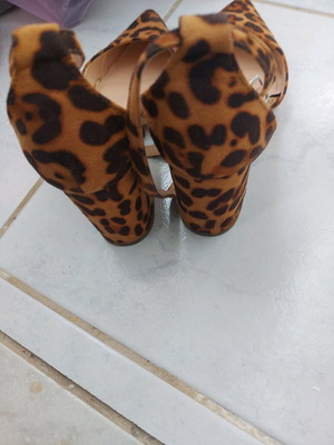 Brown pumps used, size 38, very comfortable