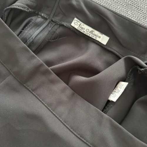 Asymmetric women's skirt black, like new, size XS