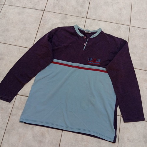 Men's blouse size XL