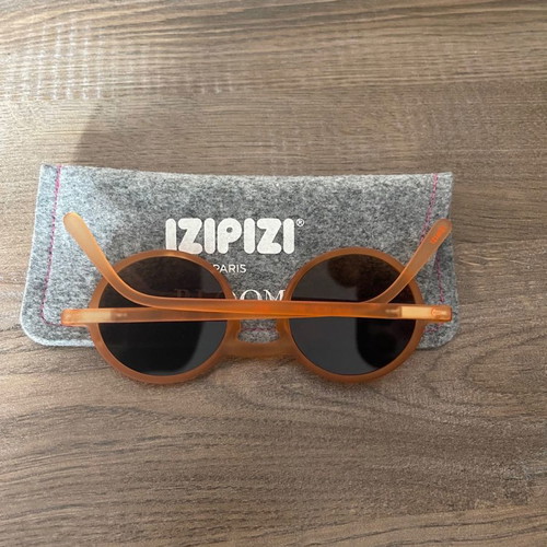 Izipizi sunglasses new, unworn