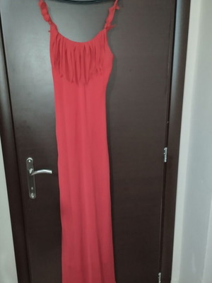 Red maxi dress like new, size S
