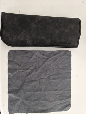 Glasses case like new