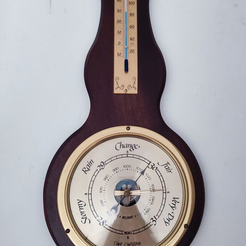 Analog Weather Station with Thermometer, Barometer, Hygrometer, Like New