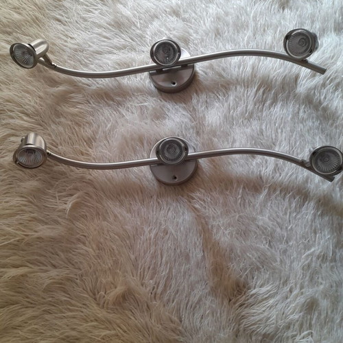 Modern lighting spot like new, two 70 cm rails, aluminum color