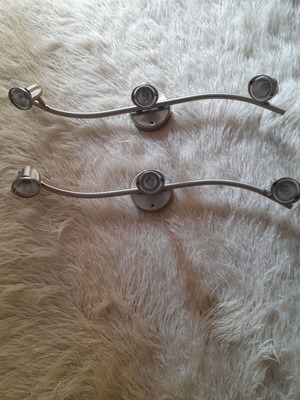 Modern lighting spot like new, two 70 cm rails, aluminum color