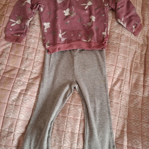 Children's clothing set like new