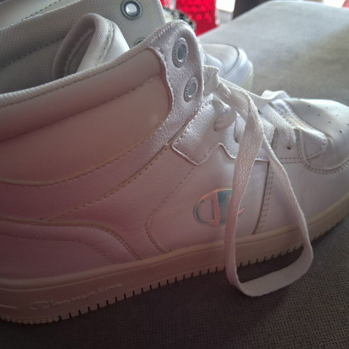 Champion athletic boots like new, size 38, white