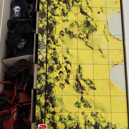 Stratego vintage board game 1983, like new