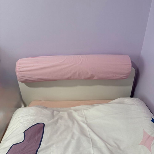 Protective pillow 1m x 20 cm like new