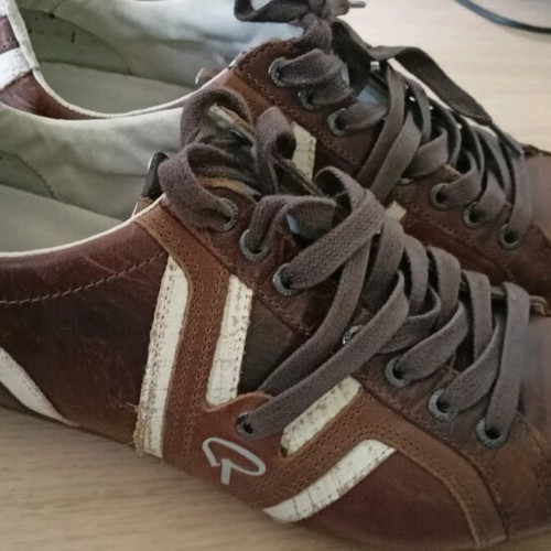 Redskins leather sneakers size 41 like new, brown