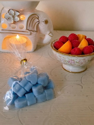 Plant-based wax melts with peach raspberry scent new