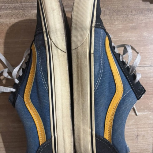 Vans Old Skool sneakers used, size 42, blue