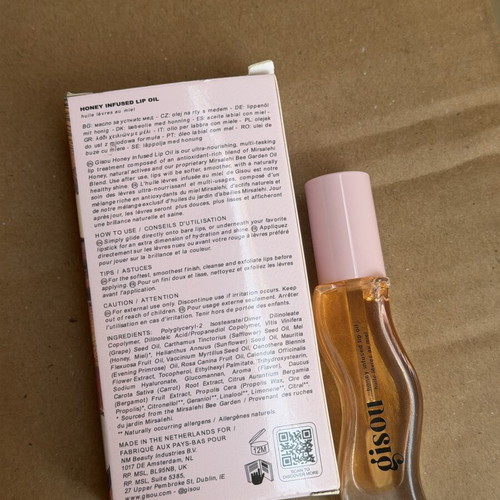 Gisou Infused Honey Gold Lip Oil new unused