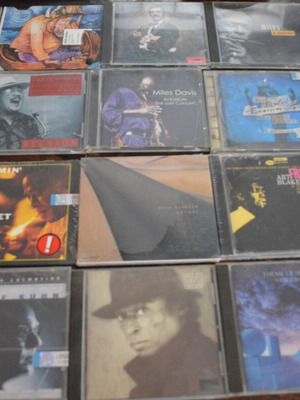Συλλογή Jazz CD με Miles Davis, Chick Corea, Art Blakey, George Winston, Dave Brubeck