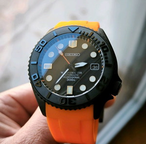 Seiko Mod MarineMaster 300 42mm. NH35 Automatic watch