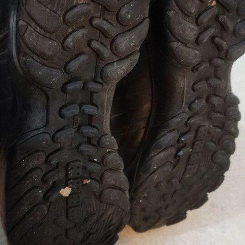 Adidas service boots like new, size 40, black
